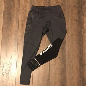 Men’s small virus leggings